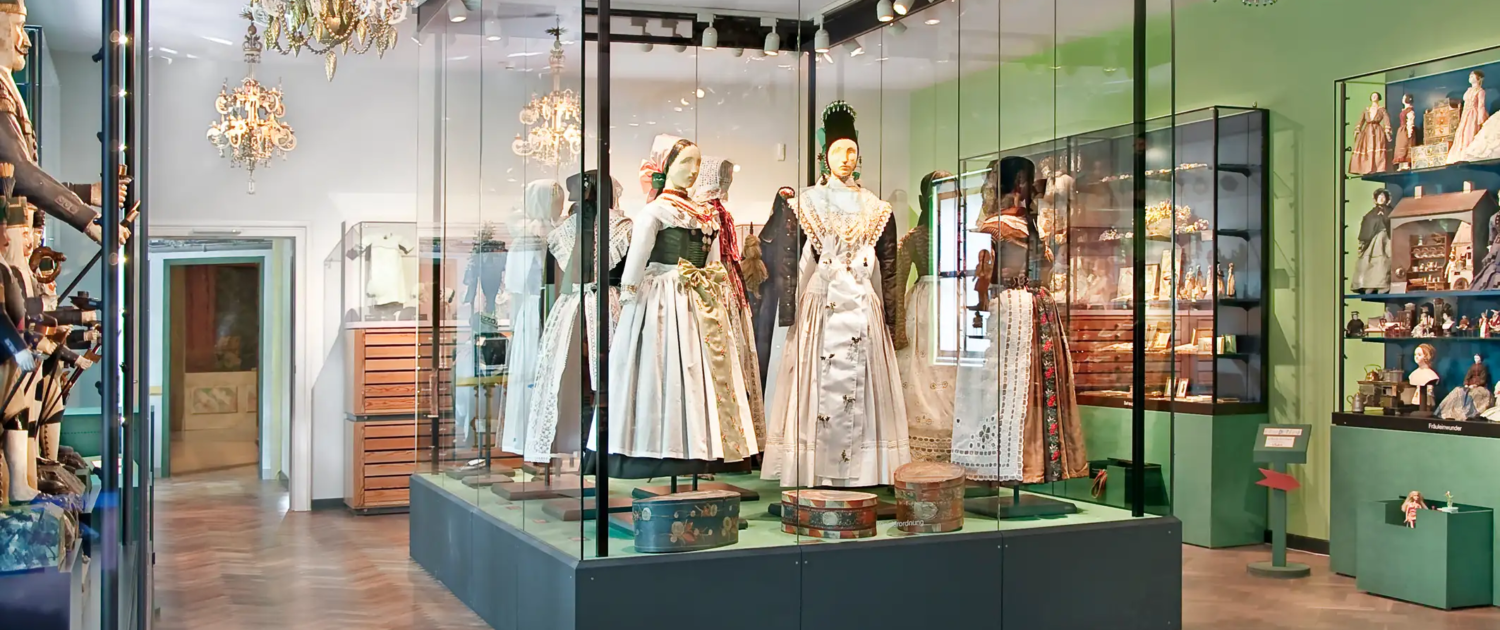 Room view with Sorbian costumes